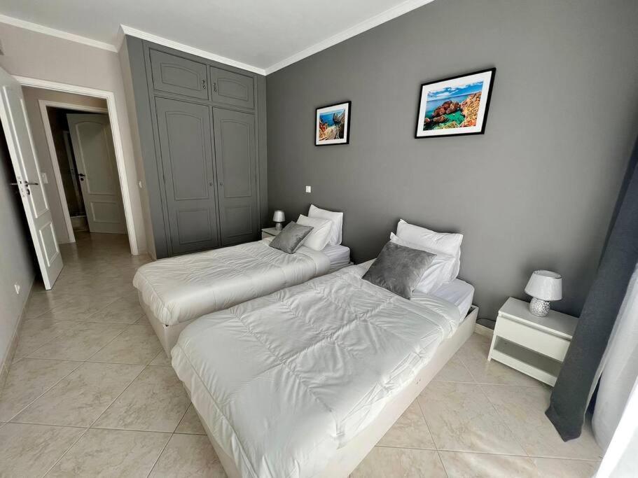 Luxury Modern Beach Apartment Quarteira Exterior foto